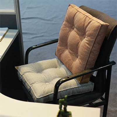 <b>座垫毛绒U型枕</b>