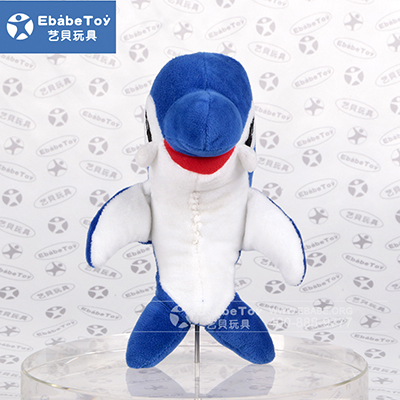 <b>海豚挂件承制</b>