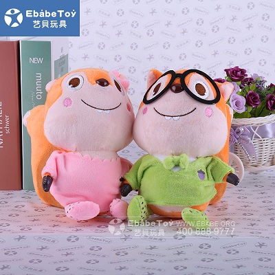 2020年5月 卡通松鼠毛绒玩偶定制