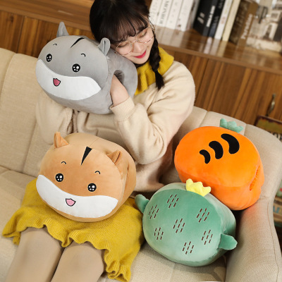 暖手抱枕插手可爱捂手枕午睡枕头学生冬天卡通两用趴趴枕午休枕