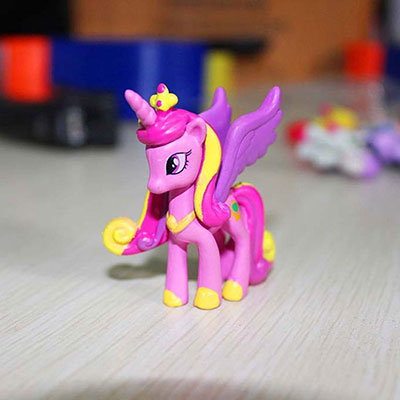 多彩小马驹塑胶公仔定制