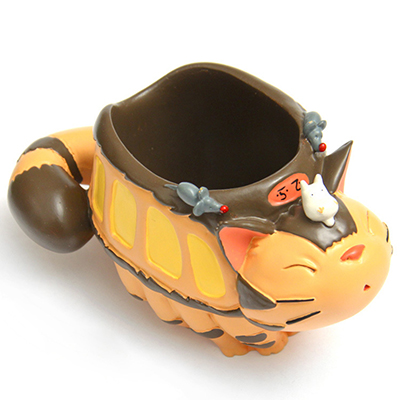 <b>龙猫巴士公交多功能笔筒</b>