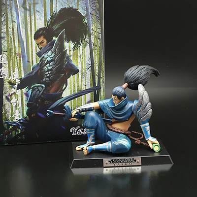 <b>英雄联盟手办模型定制</b>