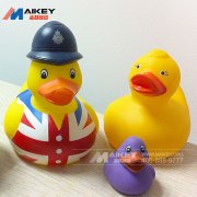 婴儿塑胶玩具该如何清洗