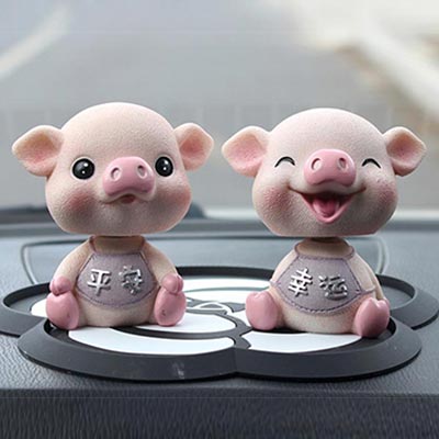 创意汽车摆件 可爱摇头小猪车载装饰