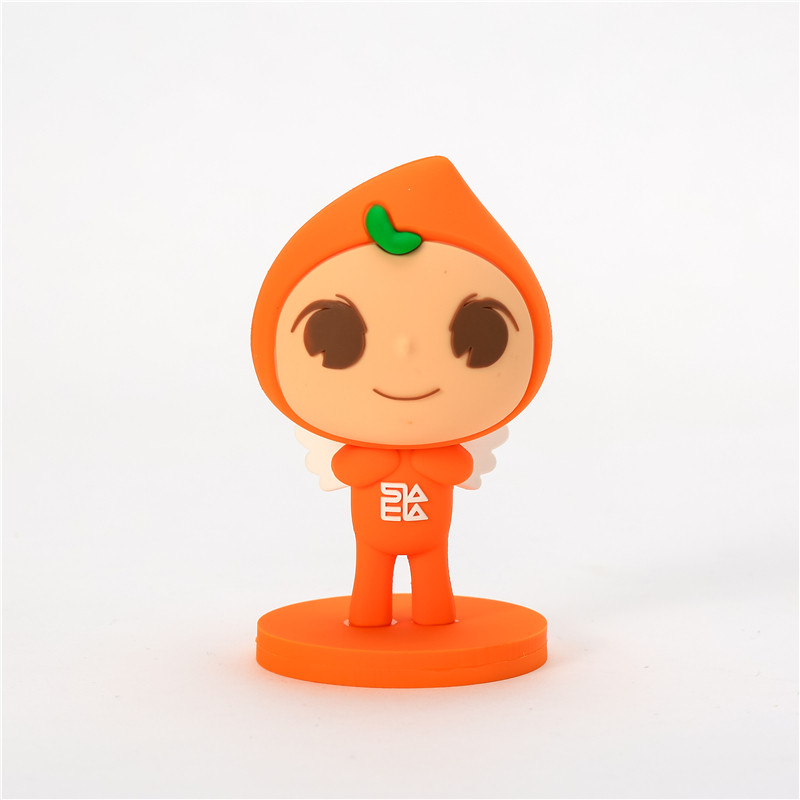 2020年12月 带翅膀树脂公仔定制